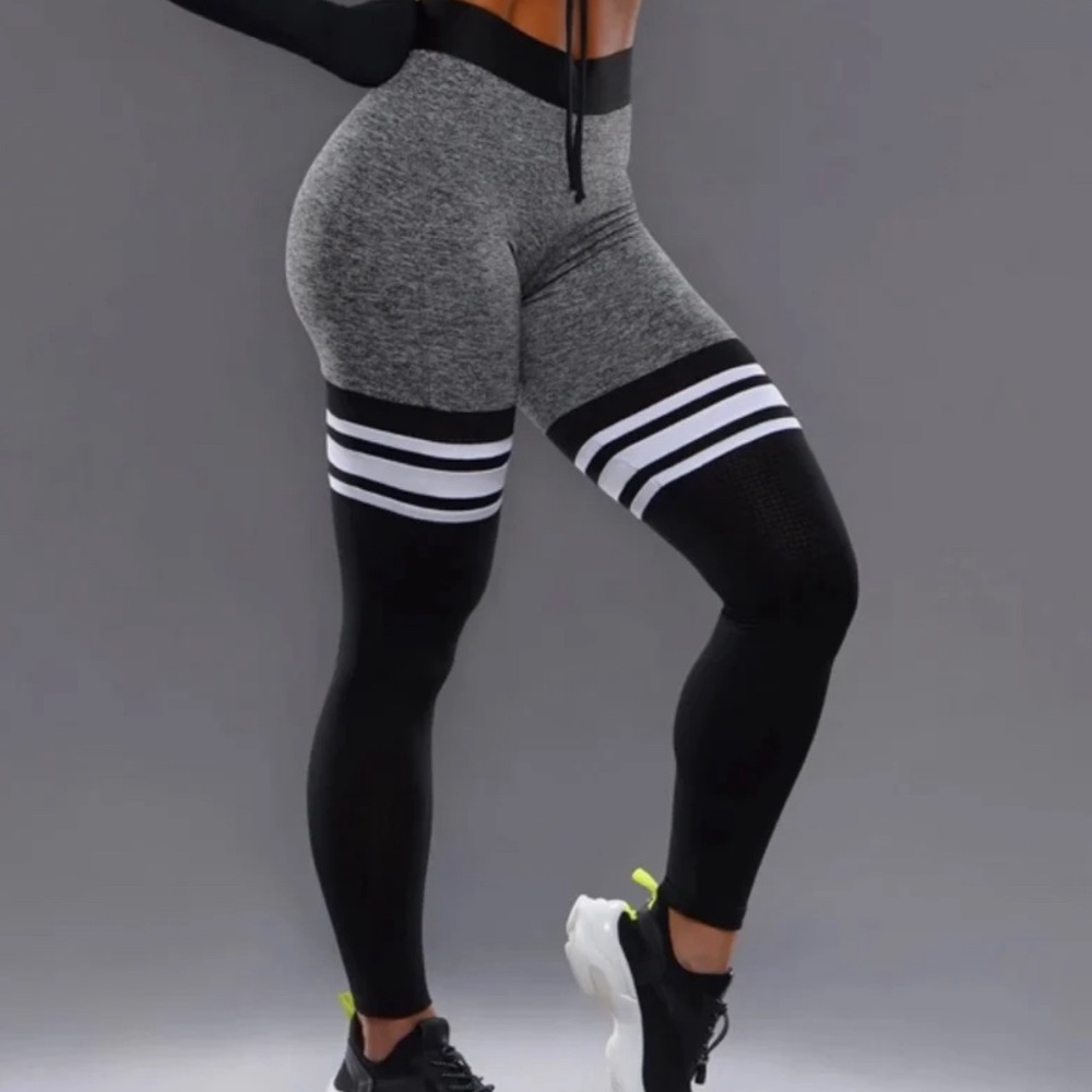 Bombshell Leggings